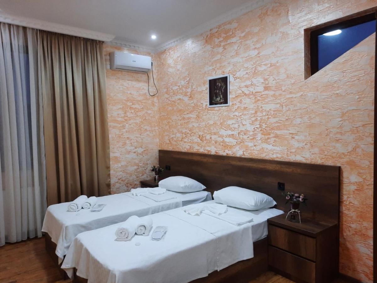 Inaisi Hotel Kutaiszi Kültér fotó