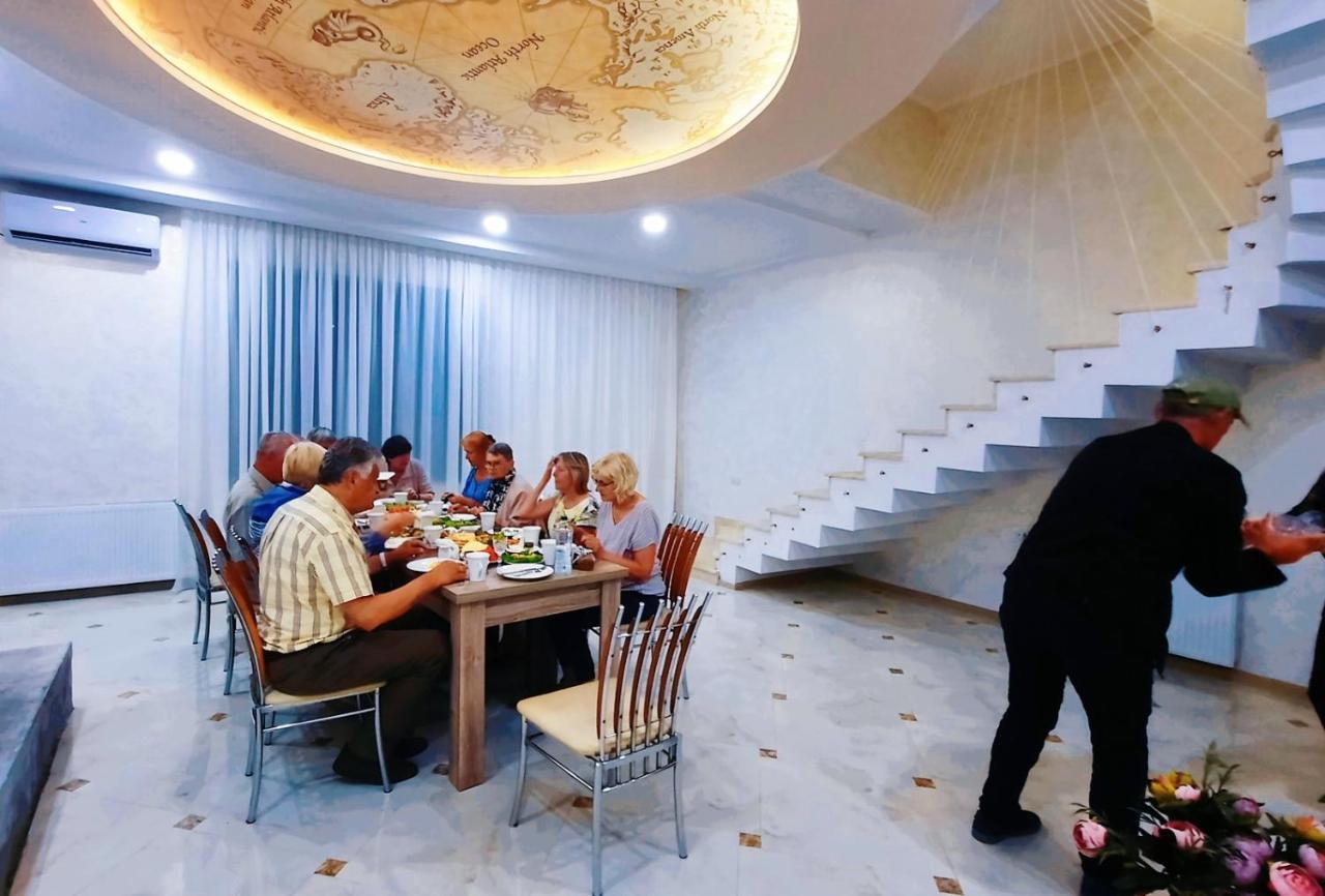 Inaisi Hotel Kutaiszi Kültér fotó