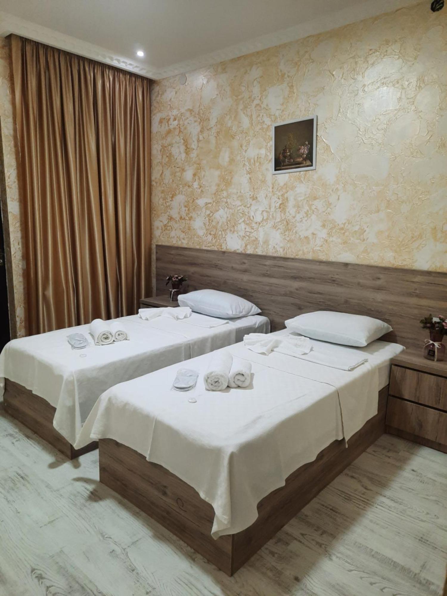 Inaisi Hotel Kutaiszi Szoba fotó